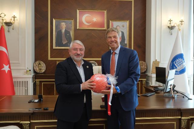 Çorum Belediye Başkanı Dr. Halil İbrahim Aşgın: “Çorum Turizmi, Ekonomisi ve Sporuyla Adeta Süper Lig’de Yer Alan Bir Şehir”